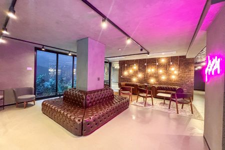 Studio à venda com 34m², 1 quarto e sem vaga Studio à venda com 34m², 1 quarto e sem vagaÁrea comum