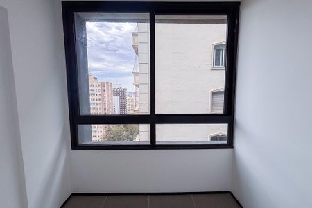 Apartamento à venda com 33m², 2 quartos e sem vaga Apartamento à venda com 33m², 2 quartos e sem vagaQuarto