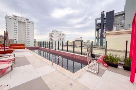 Apartamento à venda com 33m², 2 quartos e sem vaga Apartamento à venda com 33m², 2 quartos e sem vagaÁrea comum