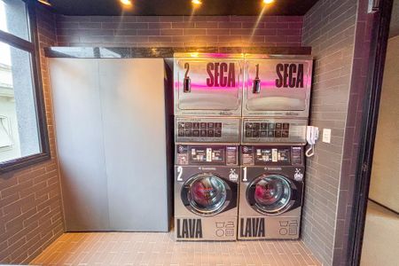 Apartamento à venda com 33m², 2 quartos e sem vaga Apartamento à venda com 33m², 2 quartos e sem vagaÁrea comum