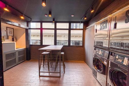 Apartamento à venda com 33m², 2 quartos e sem vaga Apartamento à venda com 33m², 2 quartos e sem vagaÁrea comum