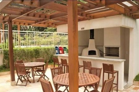 Apartamento à venda com 2 quartos, 72m² em Jardim Vazani, São Paulo