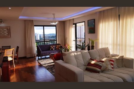 Apartamento à venda com 3 quartos, 146m² em Santo Amaro, São Paulo