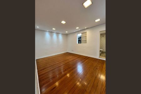 Casa à venda com 3 quartos, 160m² em Vila Regente Feijó, São Paulo