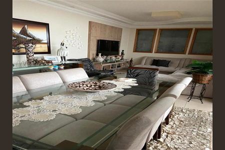 Casa à venda com 5 quartos, 200m² em Chácara Mafalda, São Paulo