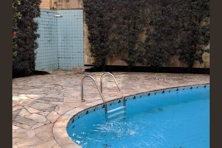 Casa à venda com 91m², 3 quartos e 2 vagas