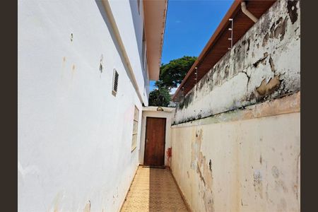 Casa à venda com 3 quartos, 187m² em Jardim Aeroporto, São Paulo