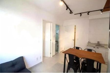 Apartamento à venda com 2 quartos, 34m² em Santo Amaro, São Paulo