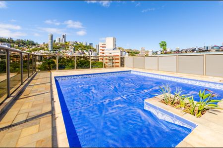 Apartamento à venda com 360m², 4 quartos e 2 vagasPiscina