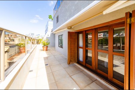 Apartamento à venda com 360m², 4 quartos e 2 vagasVaranda gourmet