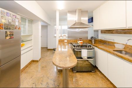 Apartamento à venda com 360m², 4 quartos e 2 vagasCozinha