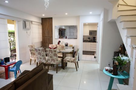 Apartamento para alugar com 109m², 3 quartos e 2 vagasSala