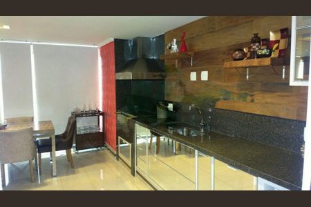 Apartamento à venda com 134m², 3 quartos e 2 vagas