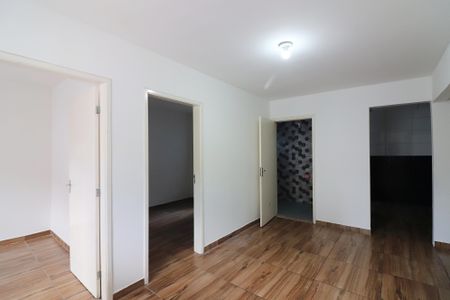 Casa à venda com 94m², 2 quartos e 1 vagaSala