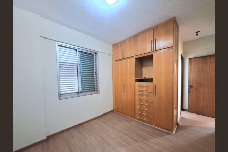 Apartamento à venda com 95m², 3 quartos e 2 vagasSuíte
