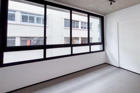 Studio à venda com 35m², 1 quarto e sem vaga Studio à venda com 35m², 1 quarto e sem vagaStudio