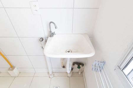 Apartamento para alugar com 42m², 2 quartos e 1 vaga Apartamento para alugar com 42m², 2 quartos e 1 vagaCozinha e Área de Serviço