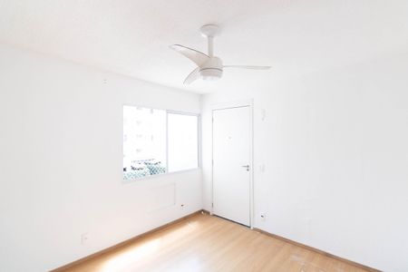 Apartamento para alugar com 42m², 2 quartos e 1 vaga Apartamento para alugar com 42m², 2 quartos e 1 vagaSala