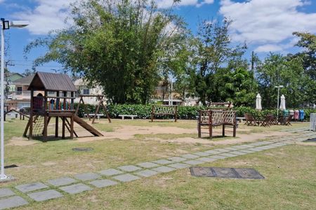 Apartamento para alugar com 42m², 2 quartos e 1 vaga Apartamento para alugar com 42m², 2 quartos e 1 vagaÁrea comum - Playground