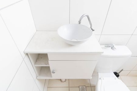 Apartamento para alugar com 42m², 2 quartos e 1 vaga Apartamento para alugar com 42m², 2 quartos e 1 vagaBanheiro