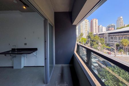 Studio para alugar com 47m², 1 quarto e sem vaga Studio para alugar com 47m², 1 quarto e sem vagaStudio vista