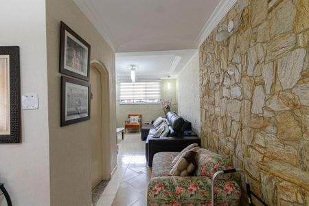 Casa à venda com 300m², 3 quartos e 2 vagas Casa à venda com 300m², 3 quartos e 2 vagasSala