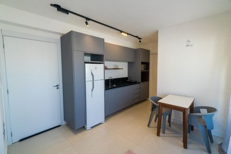 Sala/Cozinha de apartamento para alugar com 1 quarto, 34m² em Vila da Saúde, São Paulo