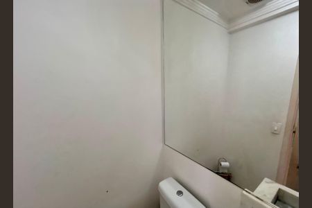 Apartamento à venda com 128m², 3 quartos e 3 vagas Apartamento à venda com 128m², 3 quartos e 3 vagasLavabo