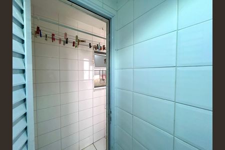 Apartamento à venda com 128m², 3 quartos e 3 vagas Apartamento à venda com 128m², 3 quartos e 3 vagasBanheiro de Serviço
