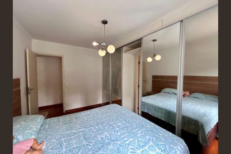 Apartamento à venda com 128m², 3 quartos e 3 vagas Apartamento à venda com 128m², 3 quartos e 3 vagasSuíte 1
