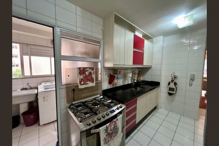 Apartamento à venda com 128m², 3 quartos e 3 vagas Apartamento à venda com 128m², 3 quartos e 3 vagasCozinha