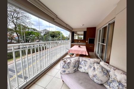 Apartamento à venda com 128m², 3 quartos e 3 vagas Apartamento à venda com 128m², 3 quartos e 3 vagasVaranda da Sala