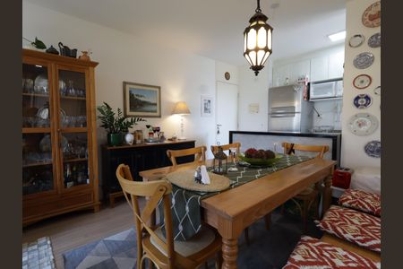 Apartamento à venda com 64m², 2 quartos e 1 vagaSala