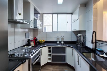 Apartamento à venda com 110m², 2 quartos e 1 vagaCozinha