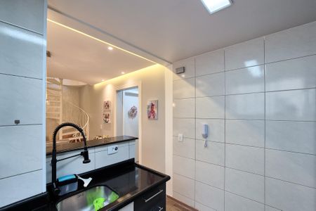 Apartamento à venda com 110m², 2 quartos e 1 vagaCozinha