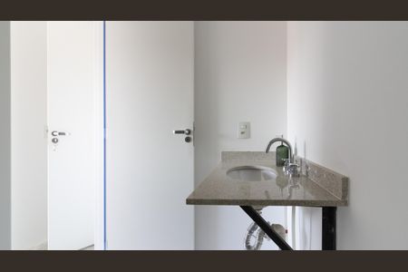Apartamento à venda com 63m², 2 quartos e 1 vaga Apartamento à venda com 63m², 2 quartos e 1 vagaBanheiro da Suíte