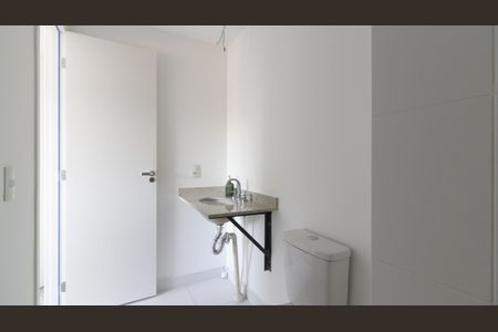Apartamento à venda com 63m², 2 quartos e 1 vaga Apartamento à venda com 63m², 2 quartos e 1 vagaBanheiro da Suíte