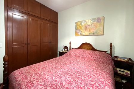 Apartamento à venda com 130m², 2 quartos e 1 vaga Apartamento à venda com 130m², 2 quartos e 1 vagaSuíte