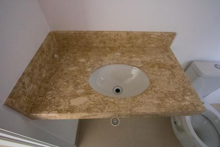 Apartamento à venda com 104m², 3 quartos e 2 vagas Apartamento à venda com 104m², 3 quartos e 2 vagasBanheiro social