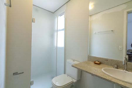 Apartamento à venda com 155m², 3 quartos e 3 vagas Apartamento à venda com 155m², 3 quartos e 3 vagasBanheiro da Suíte 2