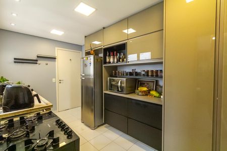 Apartamento à venda com 155m², 3 quartos e 3 vagas Apartamento à venda com 155m², 3 quartos e 3 vagasCozinha