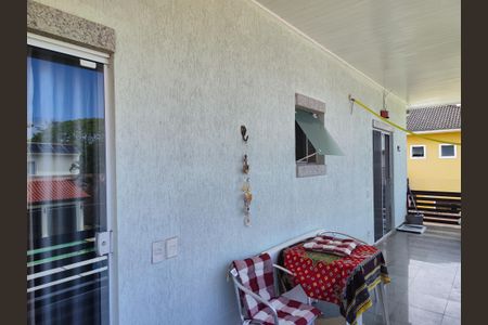 Casa de condomínio à venda com 645m², 4 quartos e 3 vagas Casa de condomínio à venda com 645m², 4 quartos e 3 vagasVaranda suítes 3 e 4