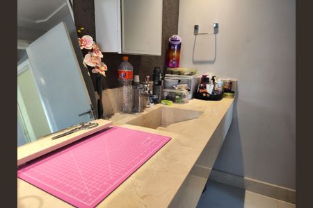 Casa de condomínio à venda com 645m², 4 quartos e 3 vagas Casa de condomínio à venda com 645m², 4 quartos e 3 vagasBanheiro da Suíte 3