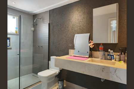 Casa de condomínio à venda com 645m², 4 quartos e 3 vagas Casa de condomínio à venda com 645m², 4 quartos e 3 vagasBanheiro da Suíte 3