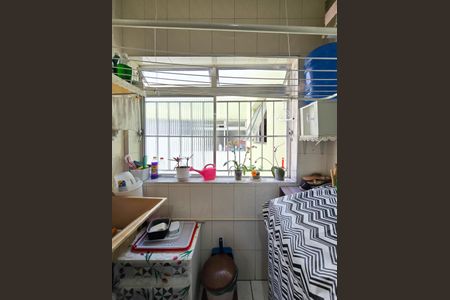 Apartamento à venda com 64m², 2 quartos e 1 vagaÁrea de Serviço