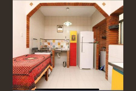 Cozinha de apartamento para alugar com 2 quartos, 85m² em Petrópolis, Porto Alegre