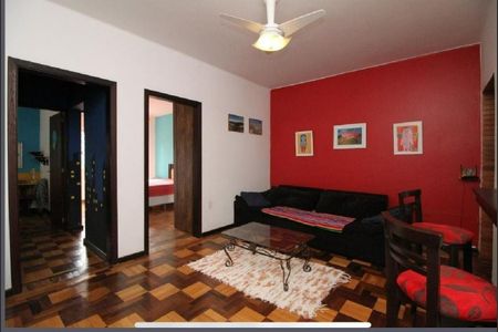 Sala de apartamento para alugar com 2 quartos, 85m² em Petrópolis, Porto Alegre