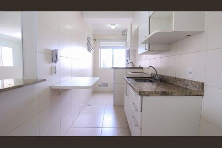Apartamento à venda com 68m², 3 quartos e 1 vaga Apartamento à venda com 68m², 3 quartos e 1 vagaCozinha e Área de Serviço