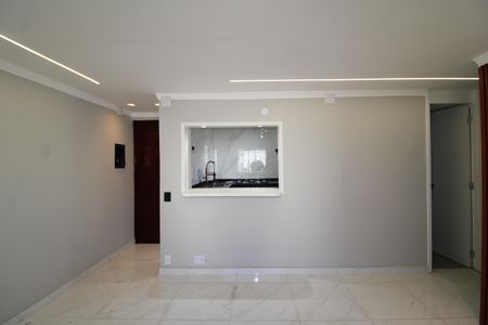 Sala de apartamento à venda com 2 quartos, 45m² em Vila Francos, São Paulo