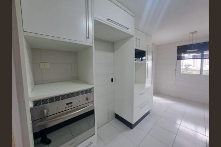 Apartamento para alugar com 170m², 4 quartos e 3 vagas Apartamento para alugar com 170m², 4 quartos e 3 vagasCozinha